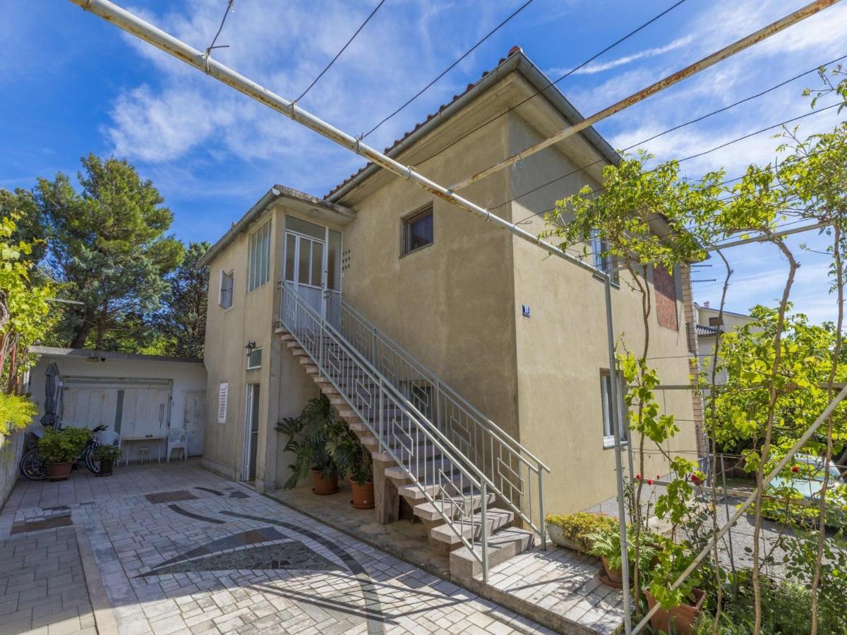 Apartments Tara Selce Exterior photo